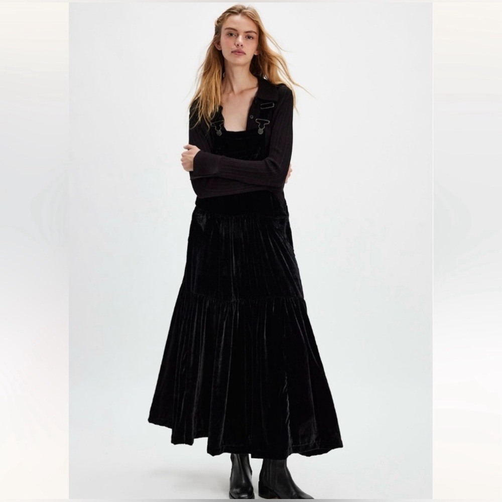 Free People Moonbeam Velvet Skirtall - Picture 2 of 4